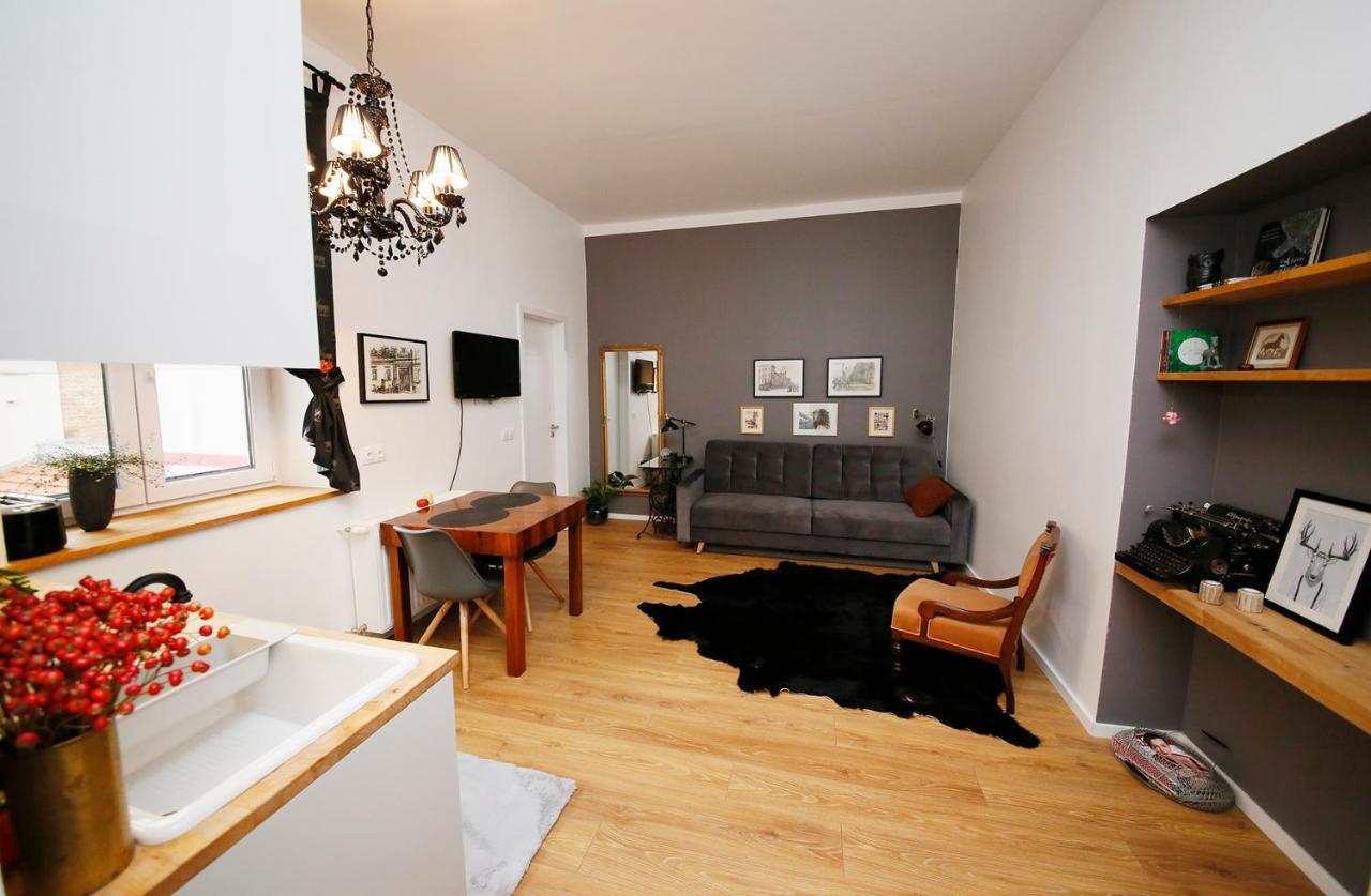 Mini Flat Apartman Pecs Exterior photo