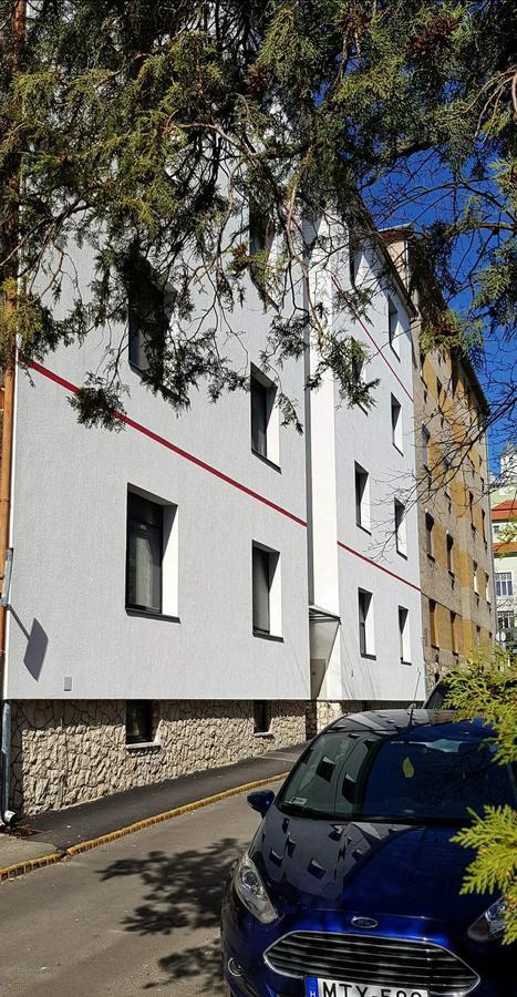 Mini Flat Apartman Pecs Exterior photo